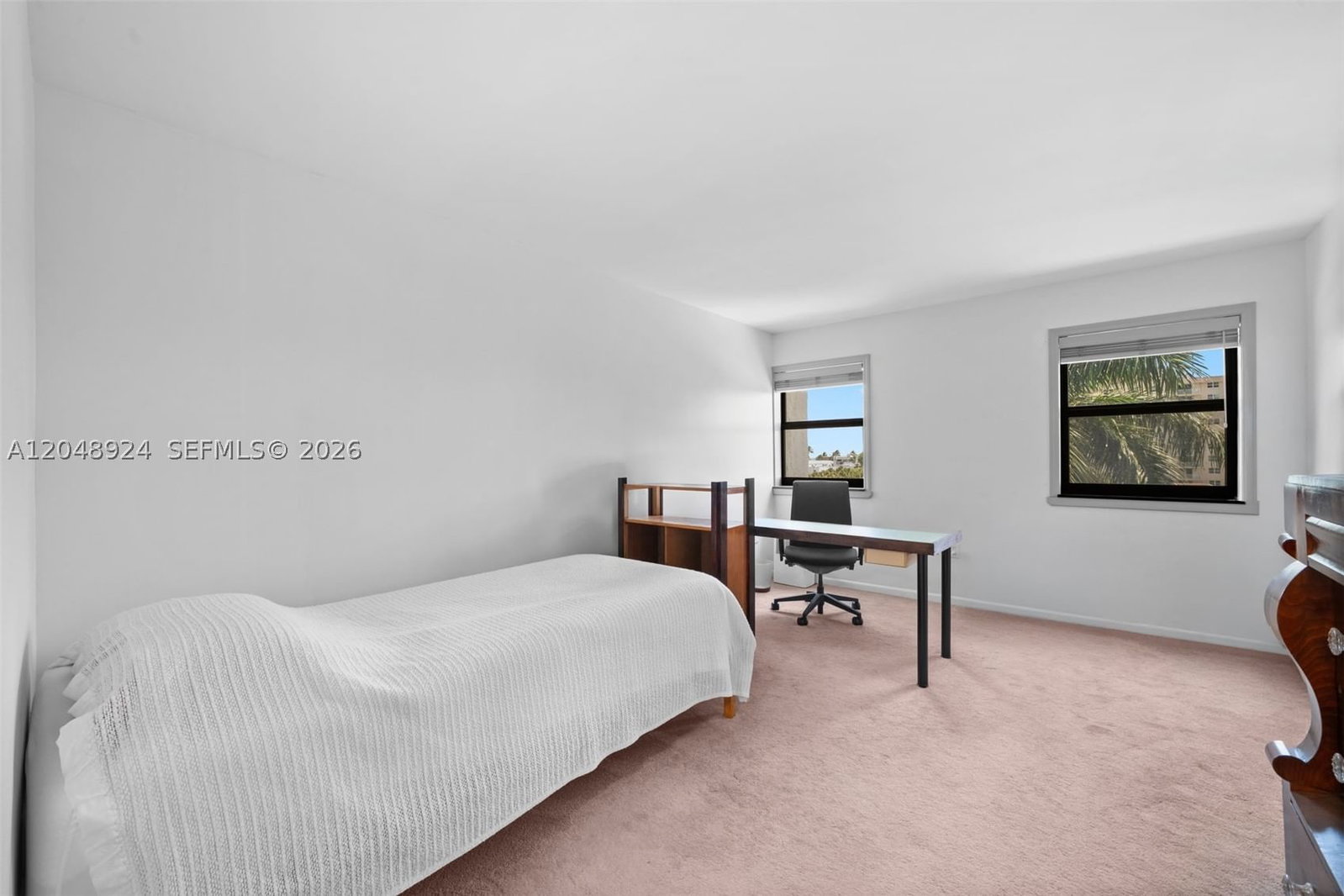 Real estate property located at 1201 Ocean Dr #410S, Broward, Summit Condo, Hollywood, FL