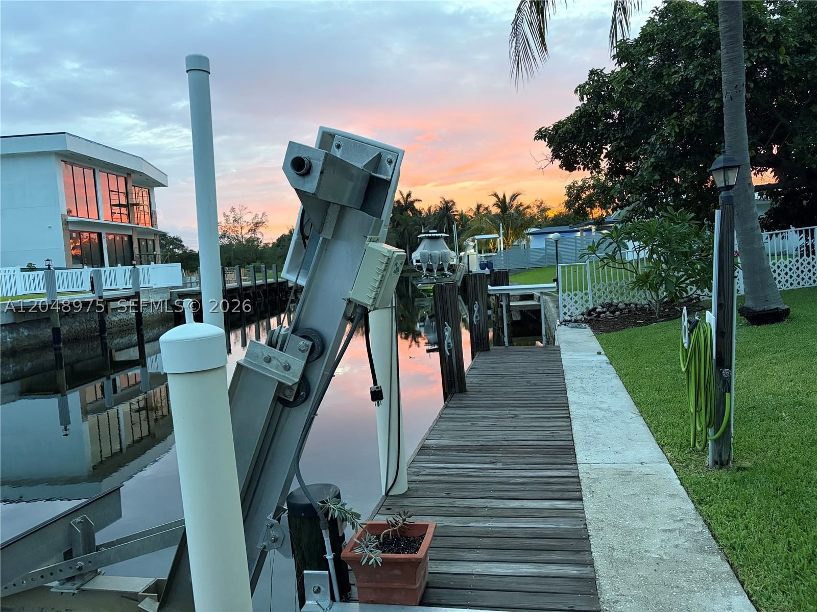 Real estate property located at 1401 Argonaut Isle, Broward, Florian Isles 3rd Sec, Dania Beach, FL