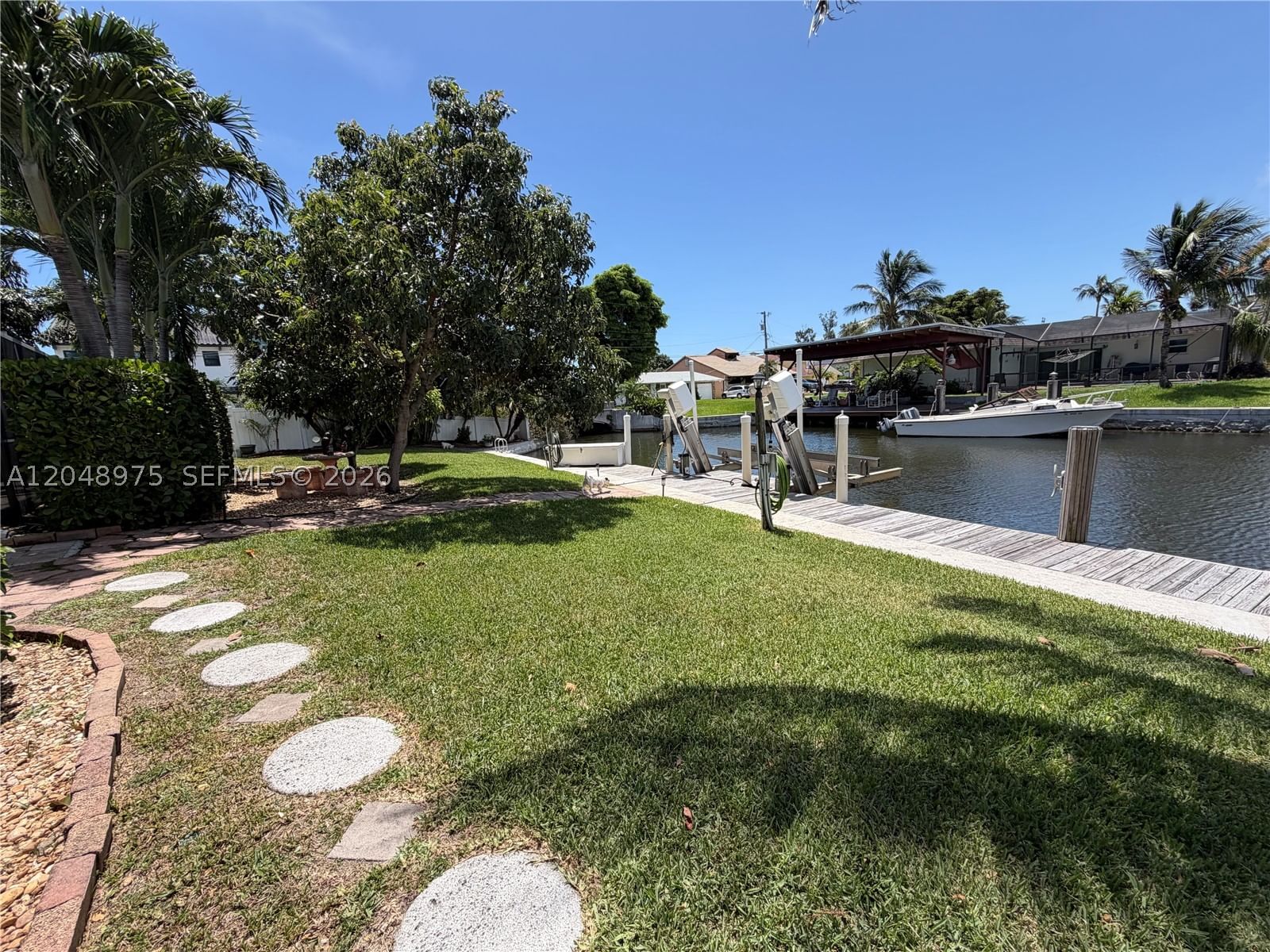 Real estate property located at 1401 Argonaut Isle, Broward, Florian Isles 3rd Sec, Dania Beach, FL
