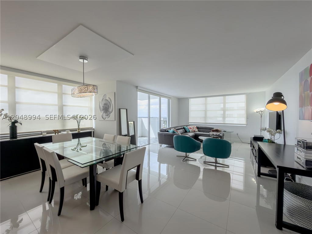 Real estate property located at 2750 183rd St #2108, Miami-dade, Commodore Plaza Condo, Aventura, FL