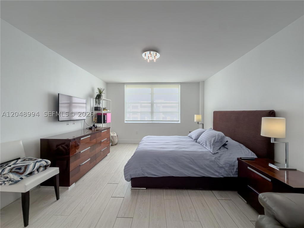 Real estate property located at 2750 183rd St #2108, Miami-dade, Commodore Plaza Condo, Aventura, FL