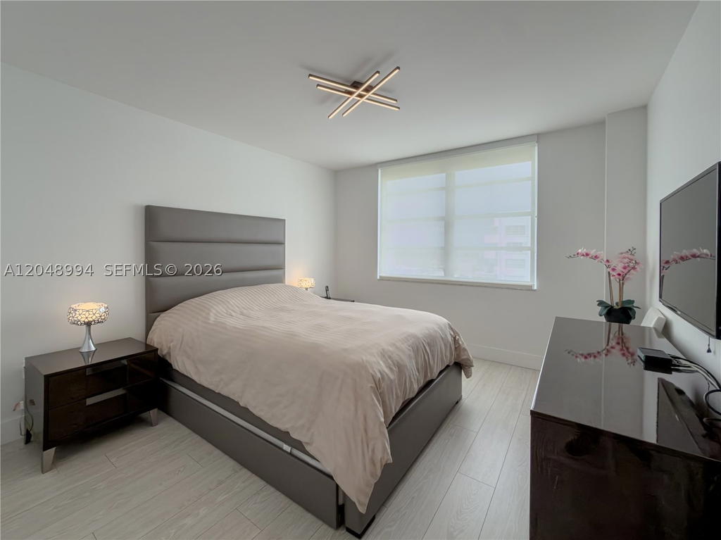 Real estate property located at 2750 183rd St #2108, Miami-dade, Commodore Plaza Condo, Aventura, FL