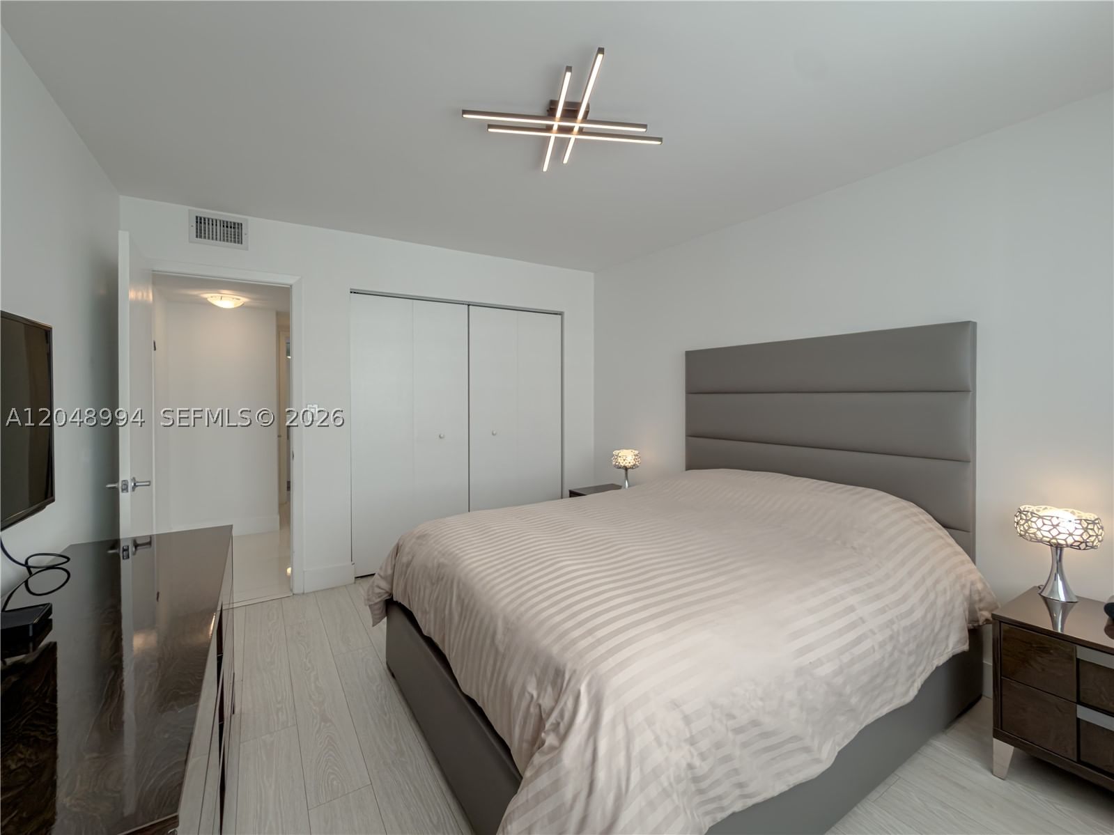 Real estate property located at 2750 183rd St #2108, Miami-dade, Commodore Plaza Condo, Aventura, FL