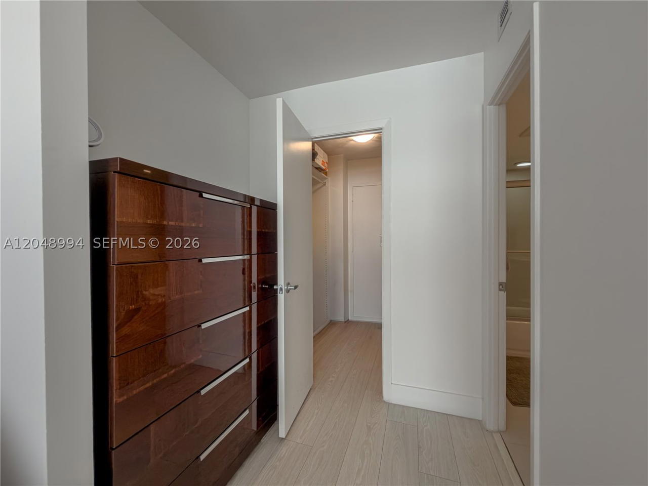 Real estate property located at 2750 183rd St #2108, Miami-dade, Commodore Plaza Condo, Aventura, FL
