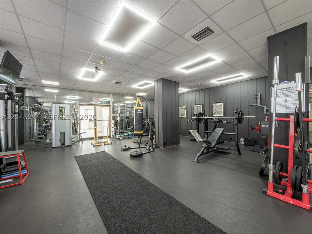 Real estate property located at 2750 183rd St #2108, Miami-dade, Commodore Plaza Condo, Aventura, FL