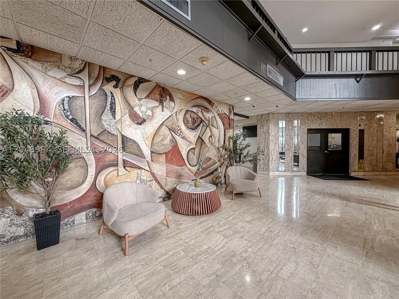 Real estate property located at 2750 183rd St #2108, Miami-dade, Commodore Plaza Condo, Aventura, FL