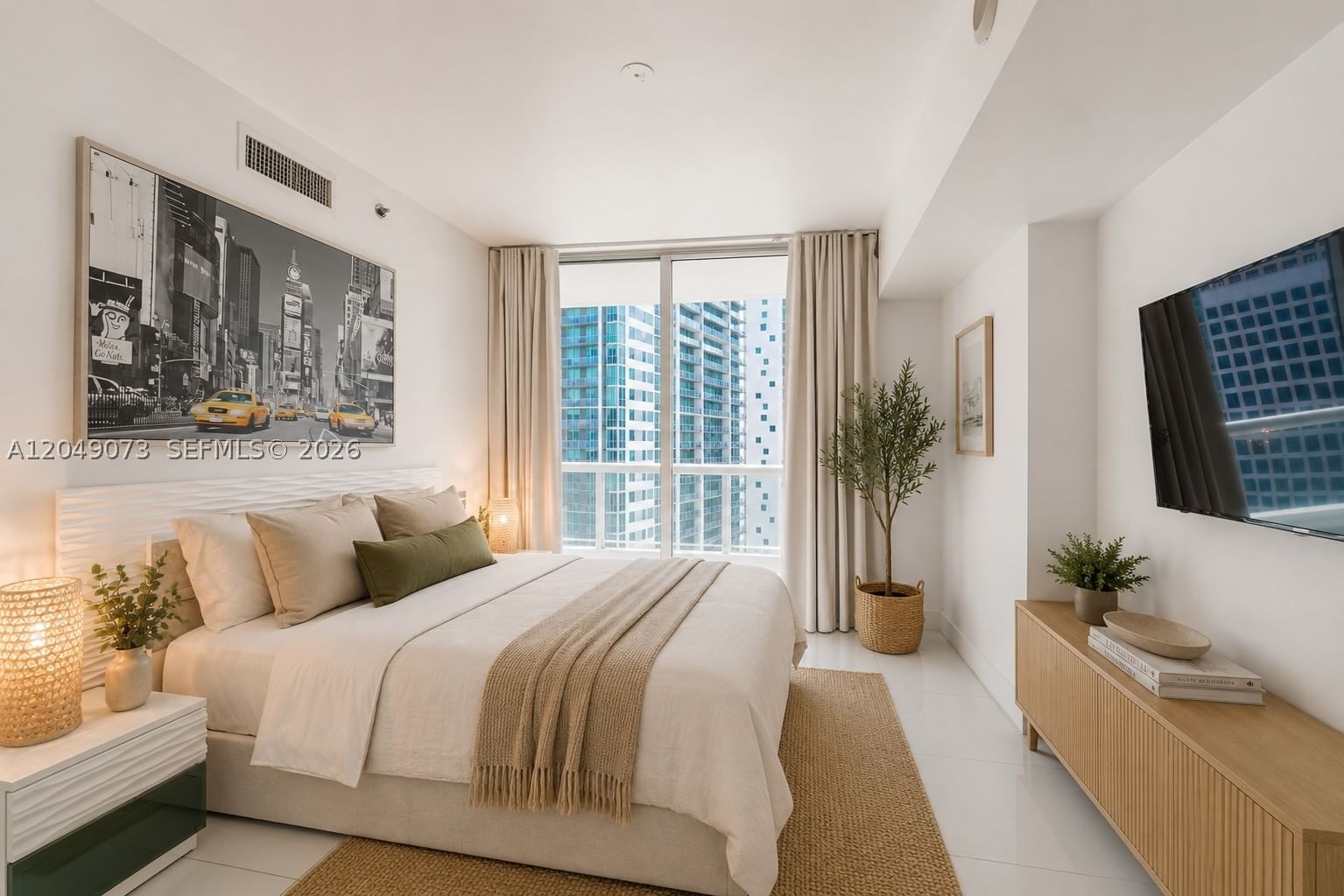 Real estate property located at 485 Brickell Ave #2908, Miami-dade, Icon Brickell Condo No 3, Miami, FL