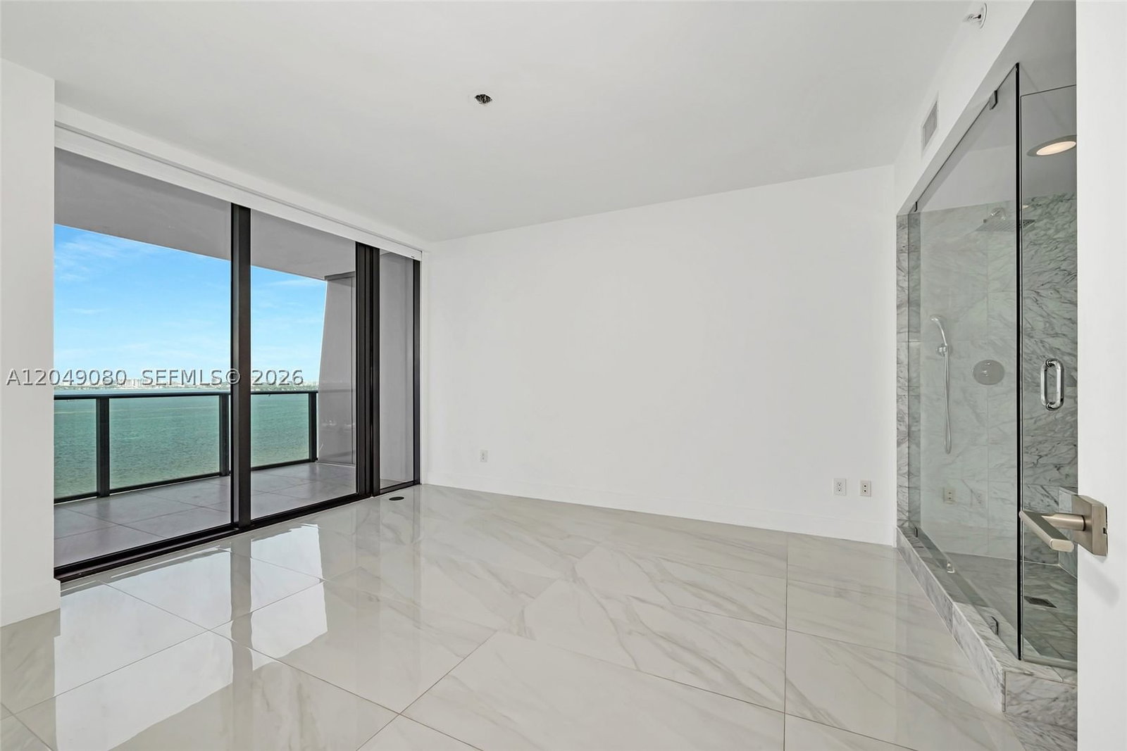 Real estate property located at 3131 7th Ave #1806, Miami-dade, One Paraiso Condo, Miami, FL