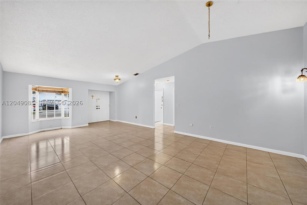 Real estate property located at 14412 115th St, Miami-dade, California Hills, Miami, FL