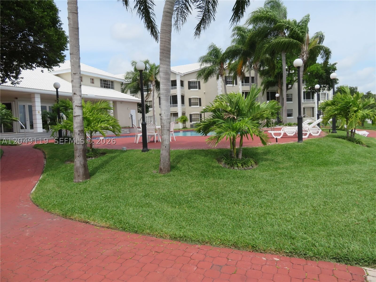 Real estate property located at , Broward, Lakeview Club Condo, Oakland Park, FL