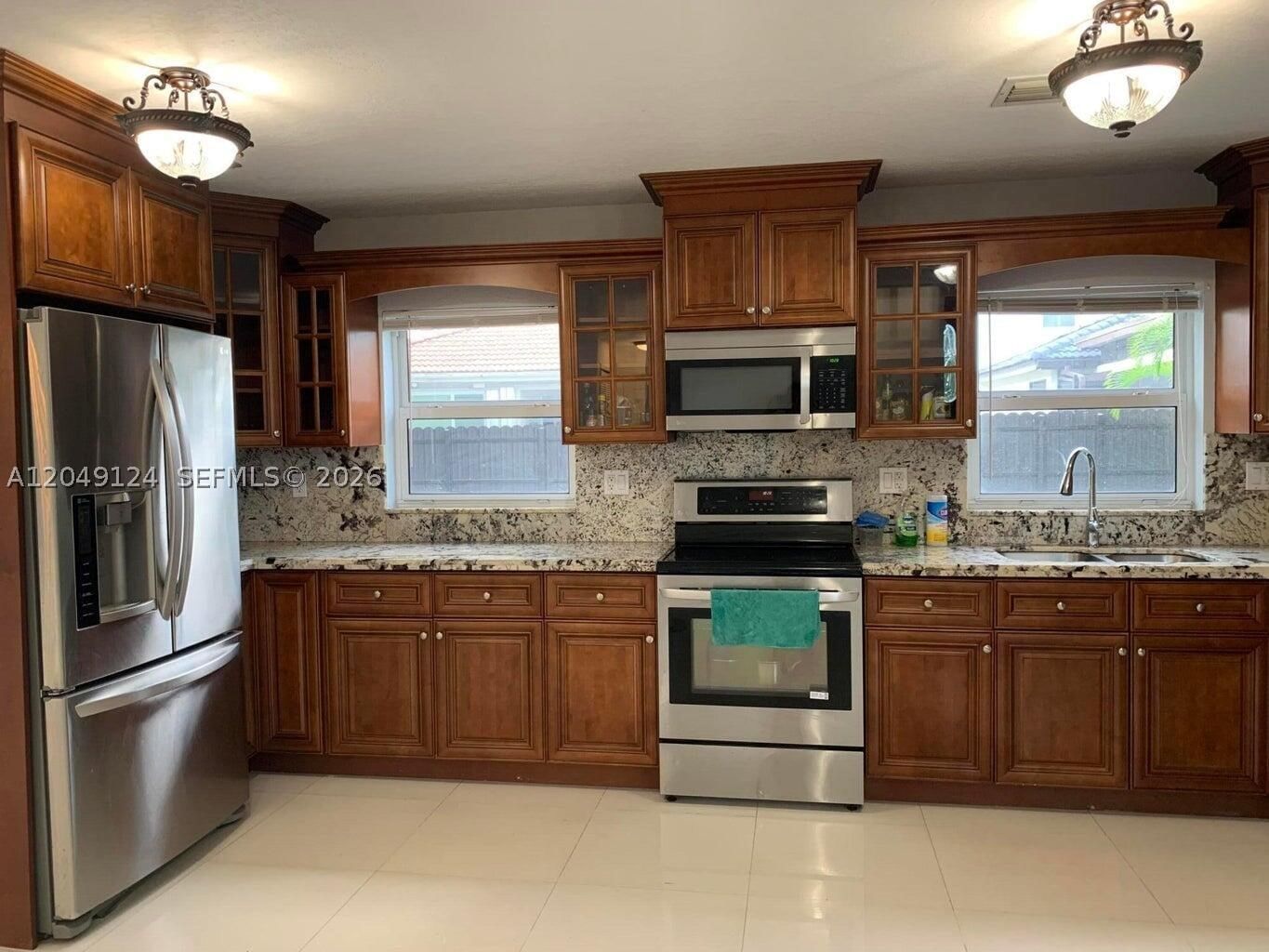 Real estate property located at 12948 10th St, Miami-dade, Shoma Homes At Tamiami Ii, Miami, FL