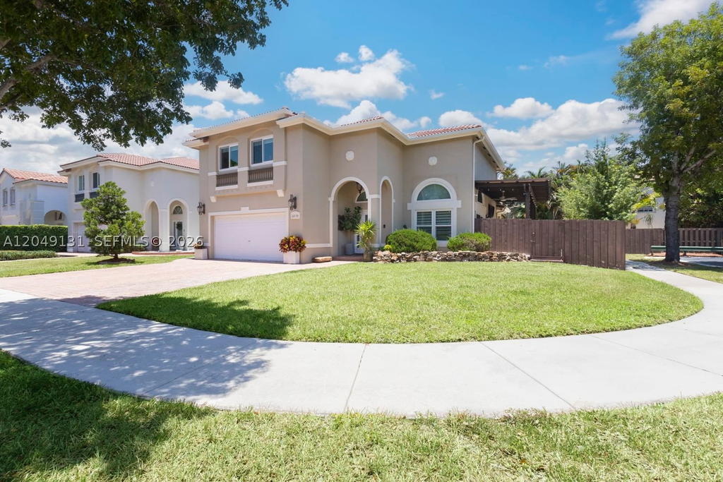 Real estate property located at 11035 47th Ln, Miami-dade, Doral Meadows 1st Addn, Doral, FL