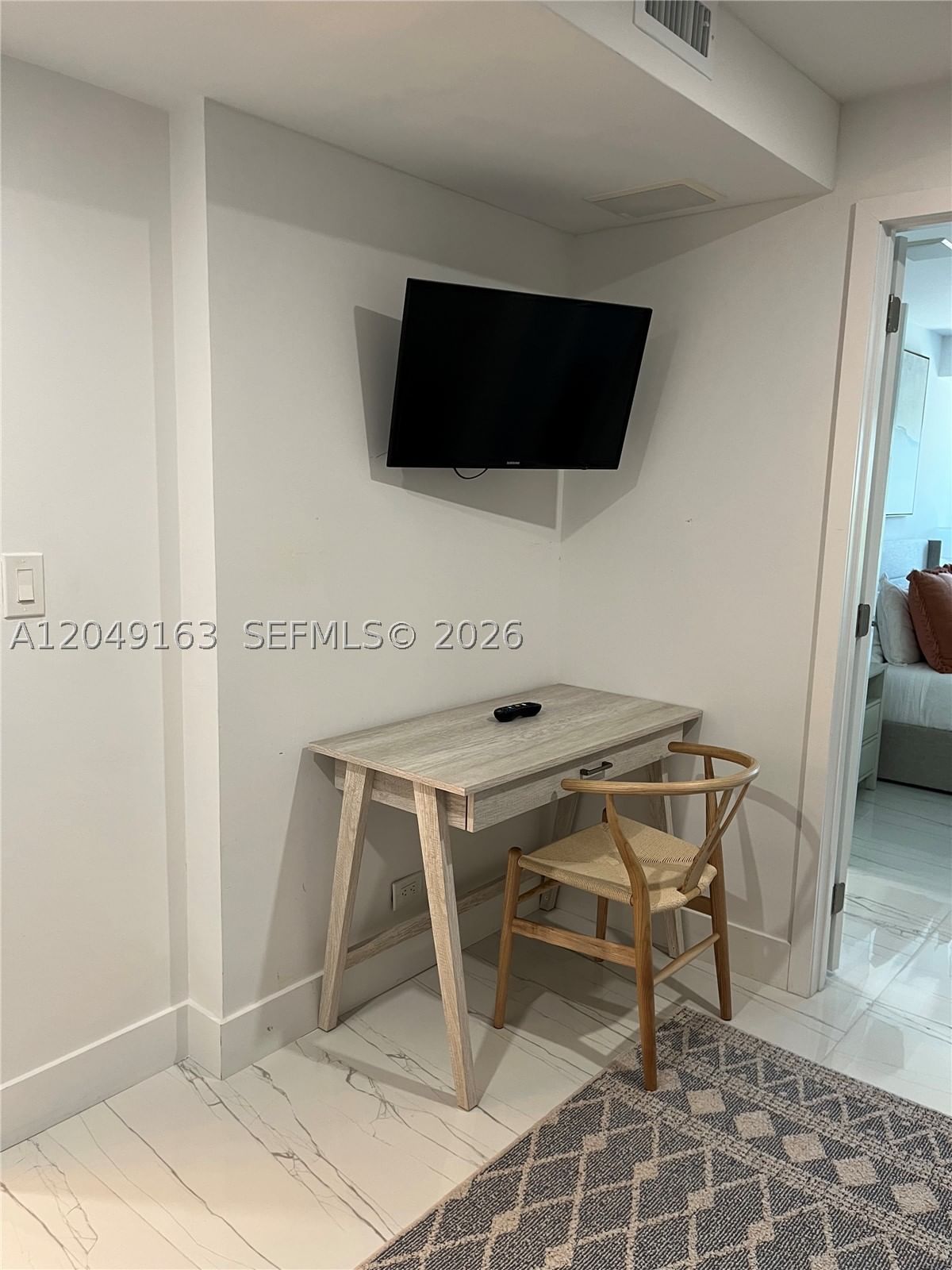 Real estate property located at 2301 Collins Ave #326, Miami-dade, Roney Palace Condo, Miami Beach, FL