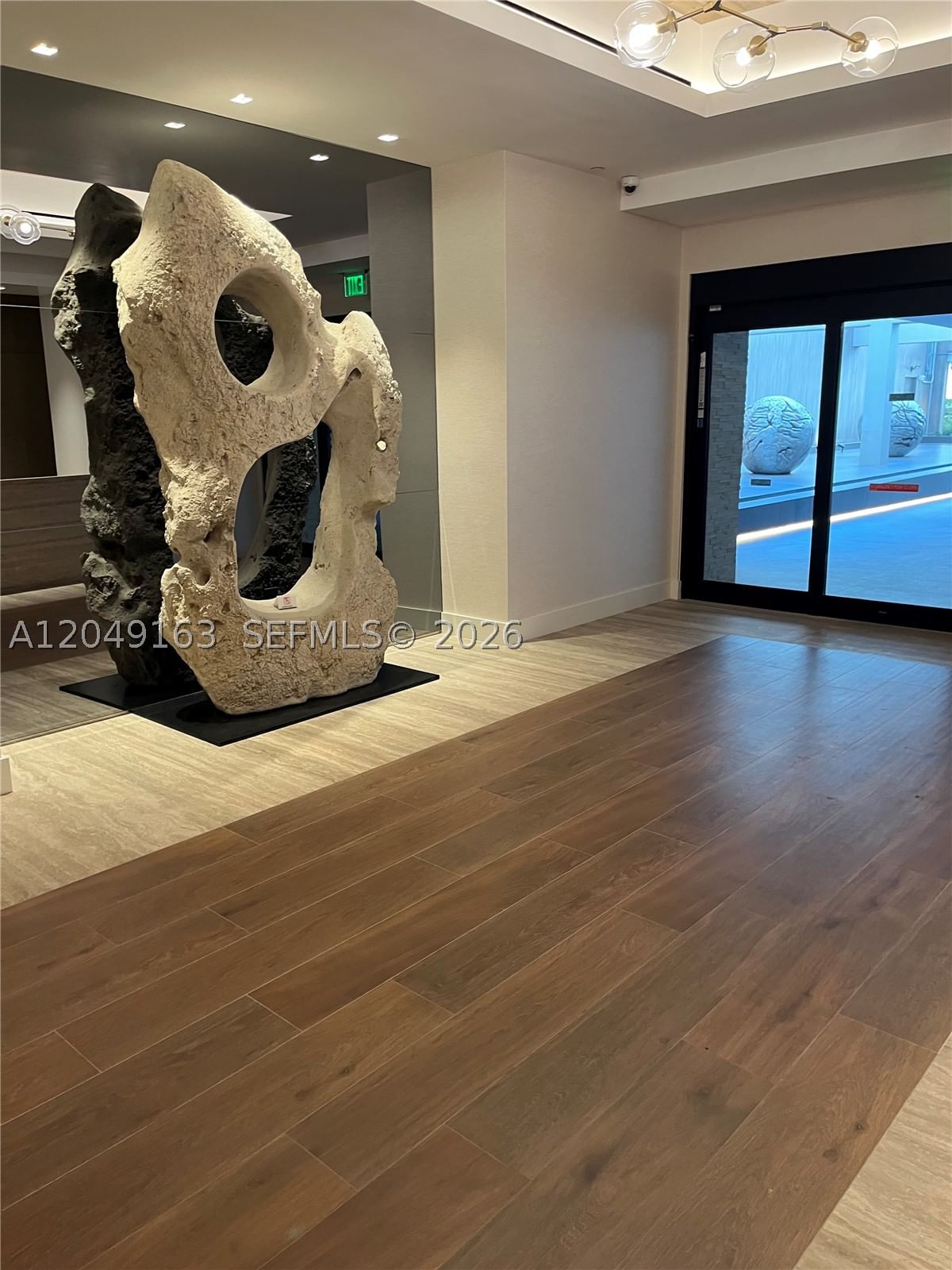 Real estate property located at 2301 Collins Ave #326, Miami-dade, Roney Palace Condo, Miami Beach, FL