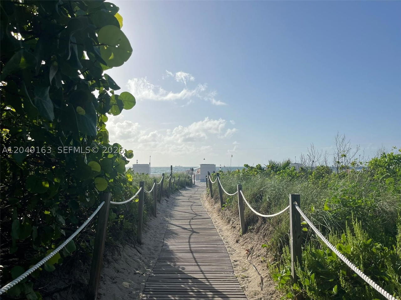 Real estate property located at 2301 Collins Ave #326, Miami-dade, Roney Palace Condo, Miami Beach, FL