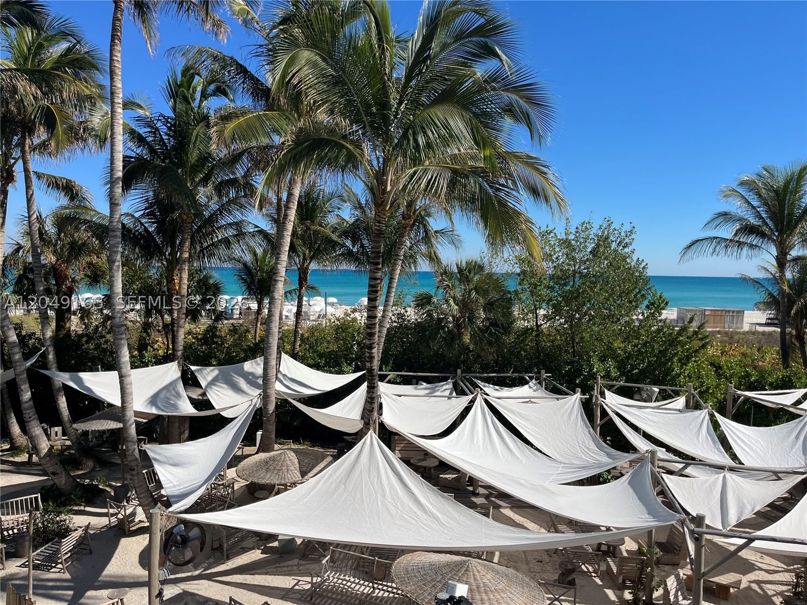 Real estate property located at 2301 Collins Ave #326, Miami-dade, Roney Palace Condo, Miami Beach, FL