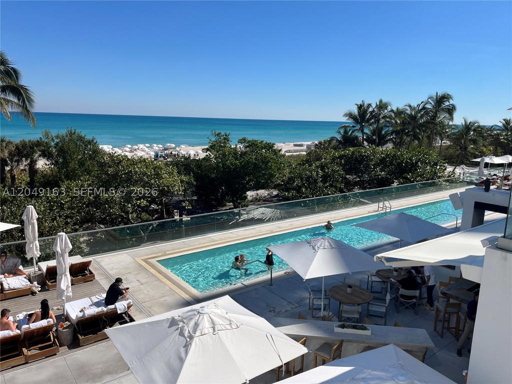 Real estate property located at 2301 Collins Ave #326, Miami-dade, Roney Palace Condo, Miami Beach, FL