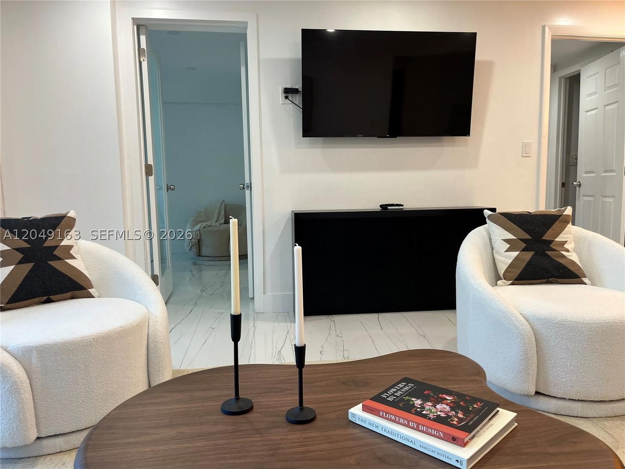 Real estate property located at 2301 Collins Ave #326, Miami-dade, Roney Palace Condo, Miami Beach, FL