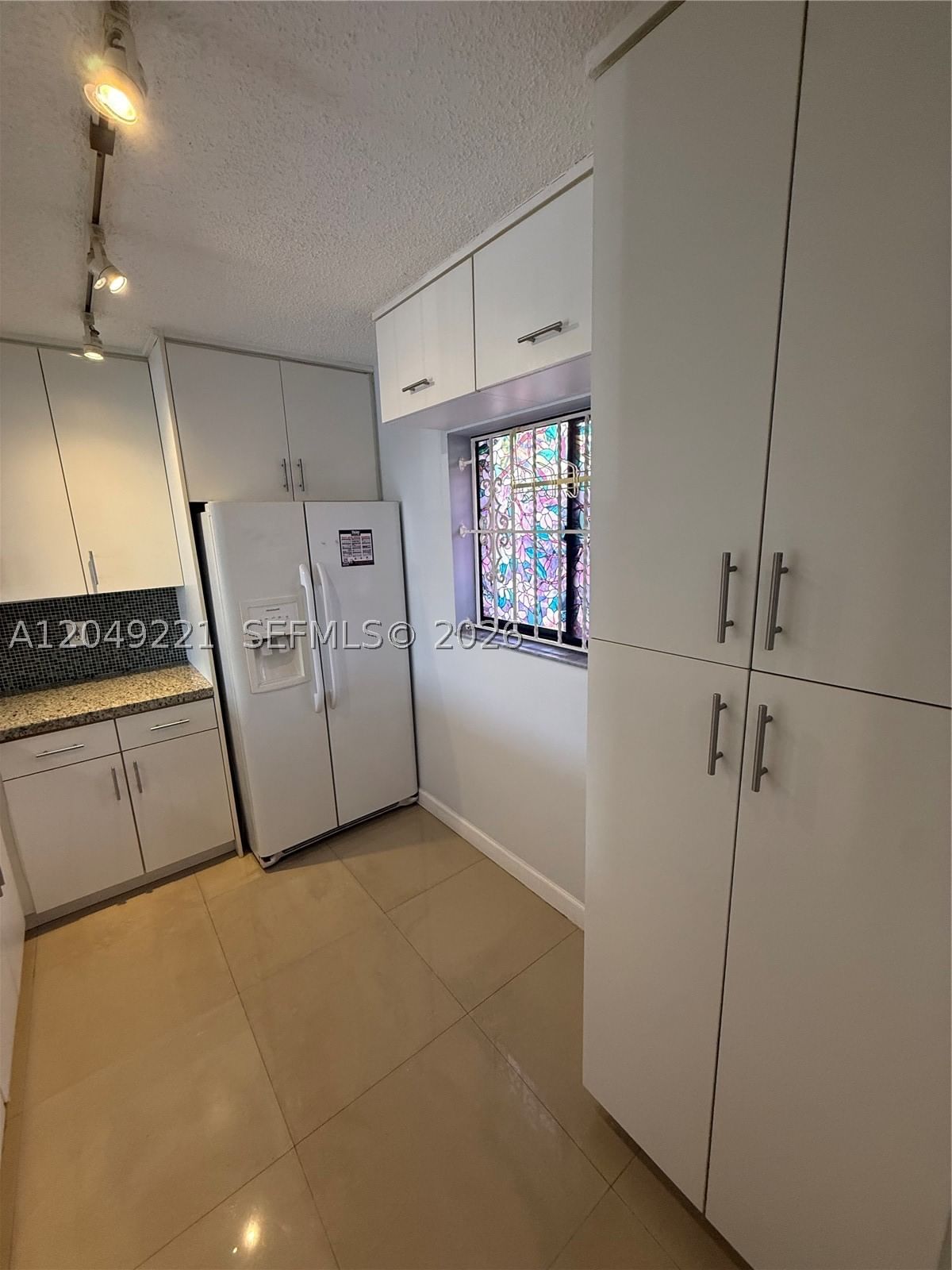 Real estate property located at 8625 8th St #420, Miami-dade, Fox Chase Condo #2, Miami, FL