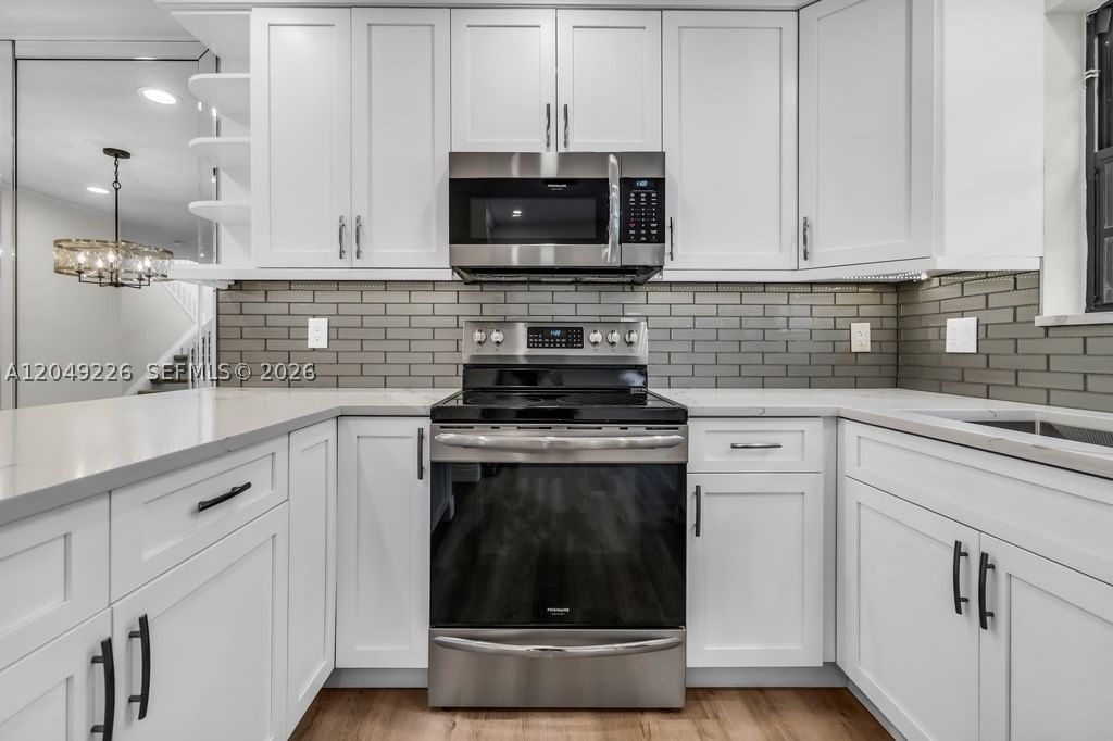 Real estate property located at 3454 Laurel Oaks Ln, Broward, Emerald Oaks 22 Condo, Hollywood, FL