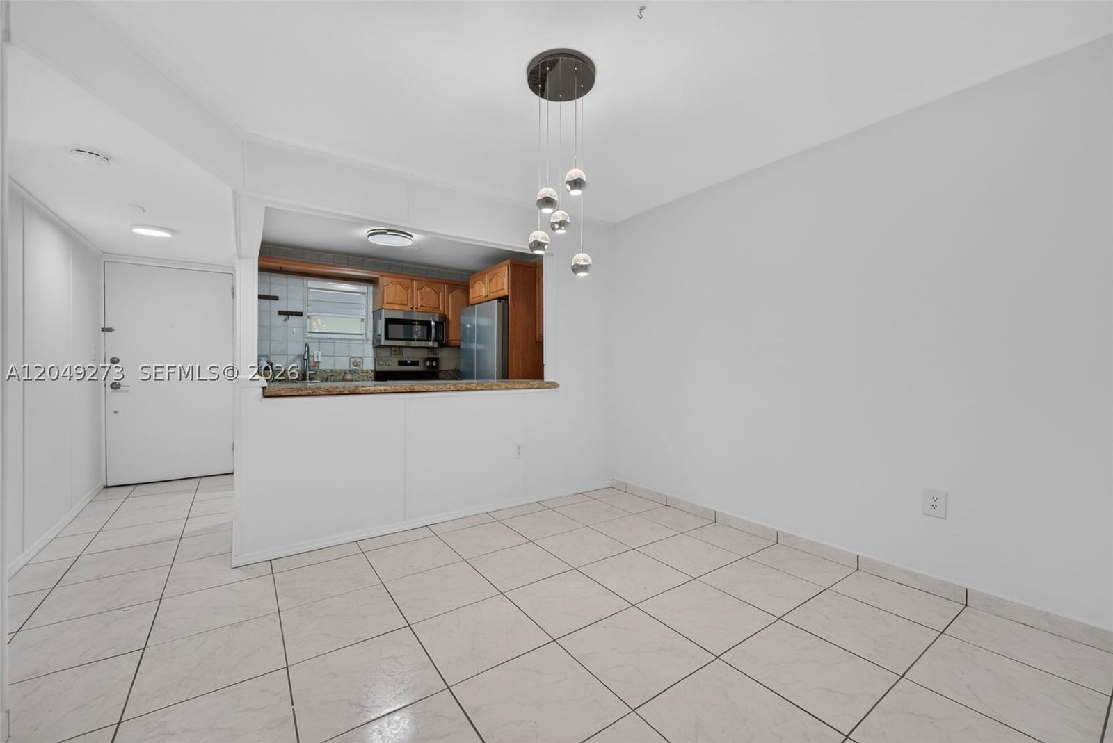 Real estate property located at 10300 Coral Way C25, Miami-dade, Coral Way Village Condo, Miami, FL