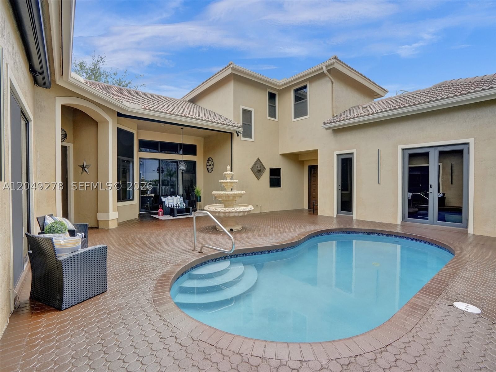 Real estate property located at 303 119th Dr, Broward, Mariners Cove Of Eagle La, Coral Springs, FL