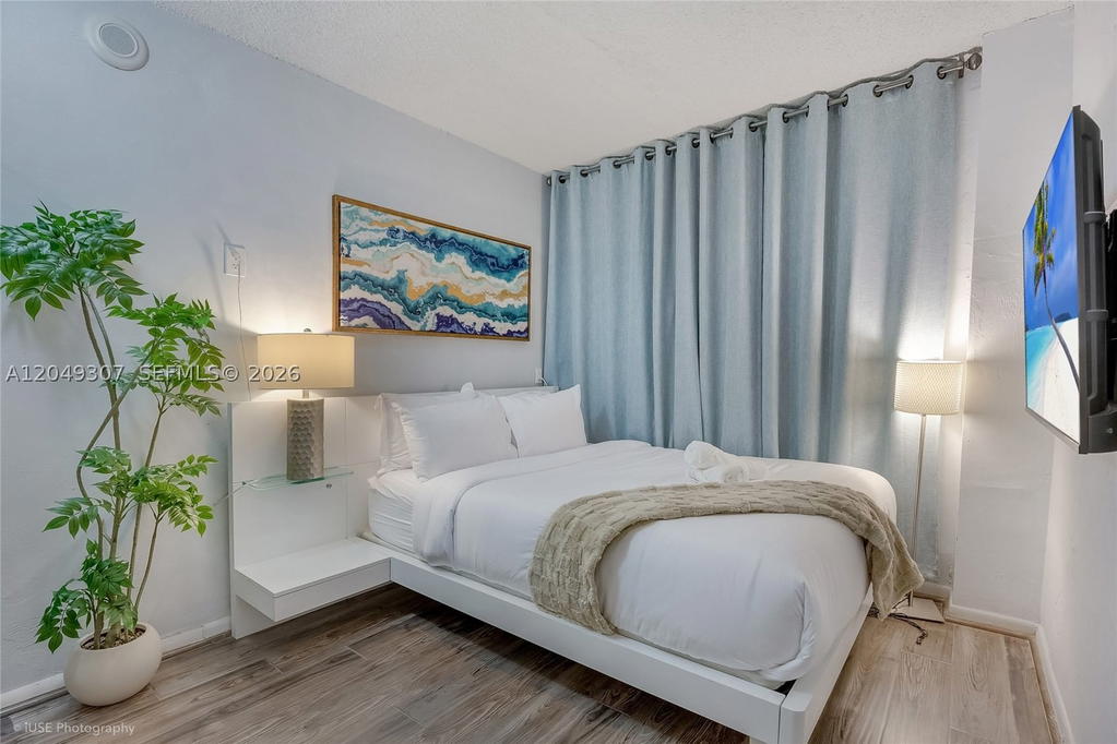 Real estate property located at , Miami-dade, Ocean Reserve Condo, Sunny Isles Beach, FL