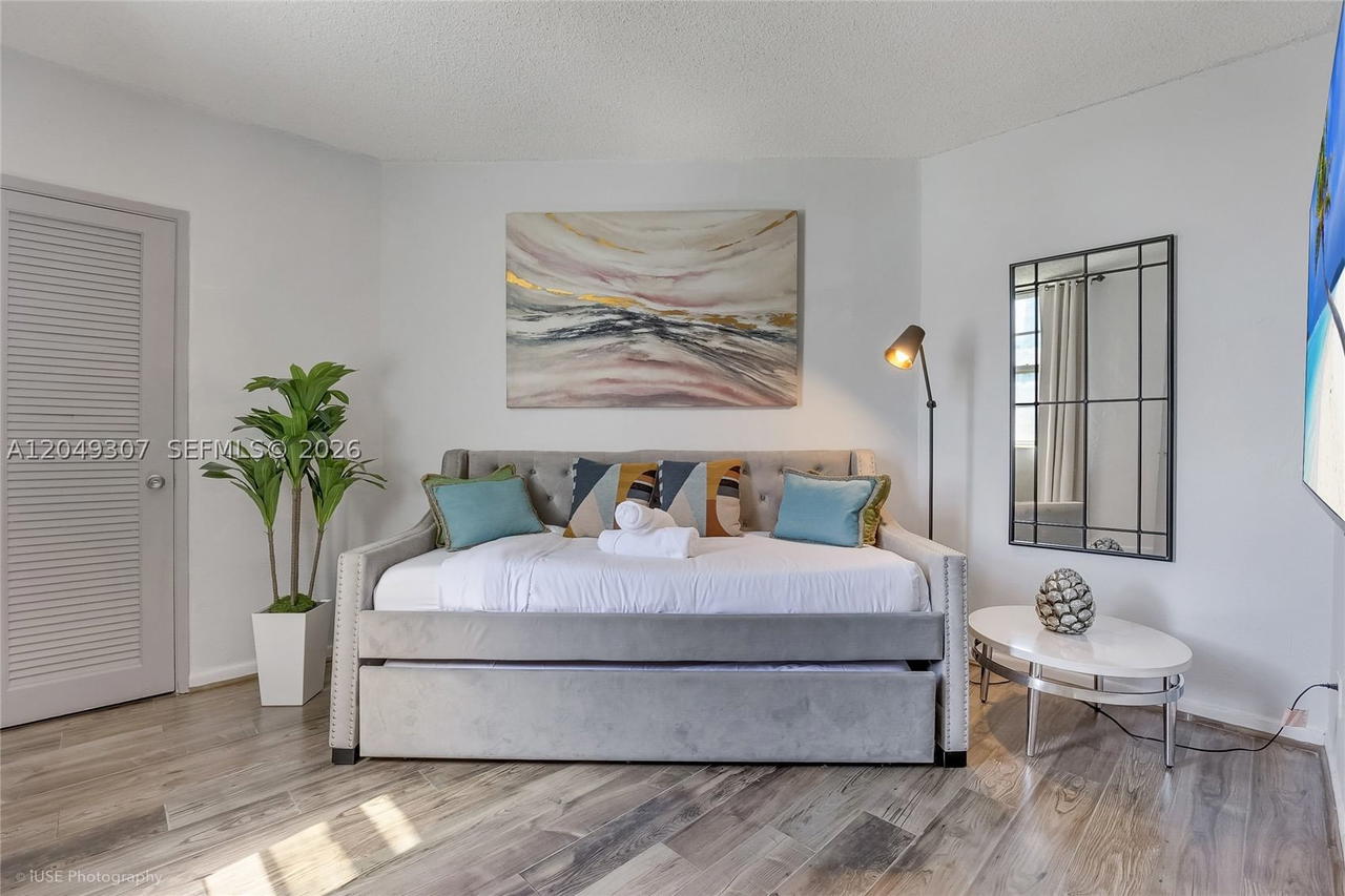 Real estate property located at , Miami-dade, Ocean Reserve Condo, Sunny Isles Beach, FL