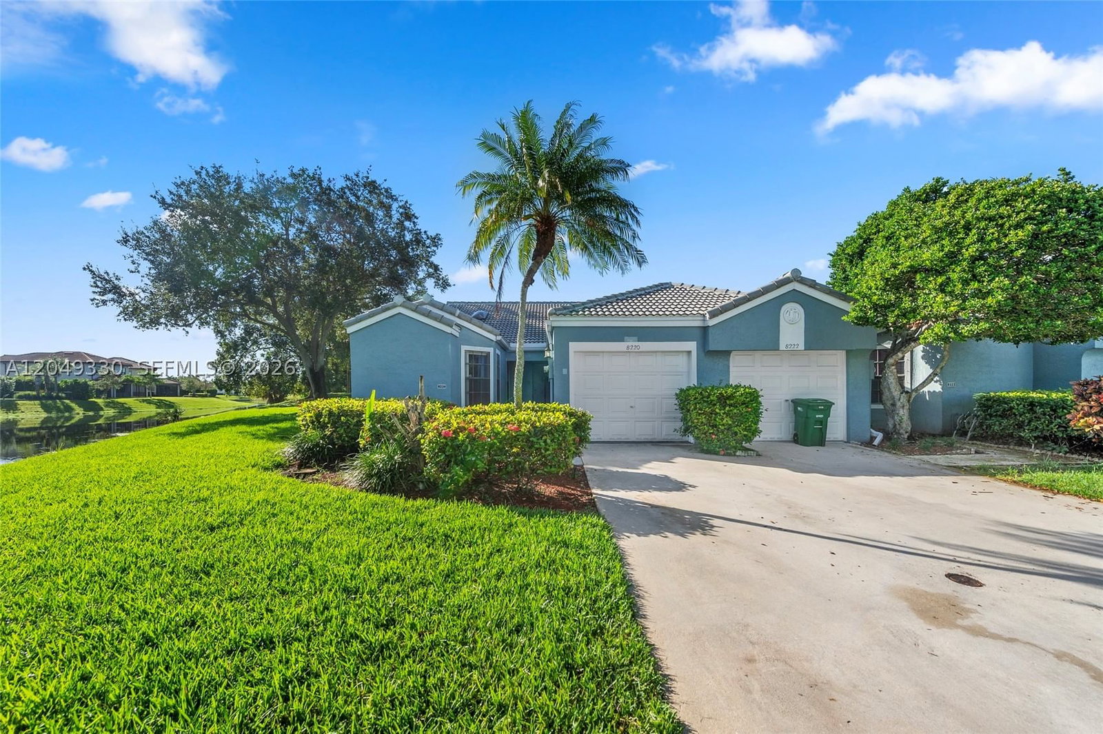 Real estate property located at 8220 Waterford Ln, Broward, Woodmont Tract 48, Tamarac, FL