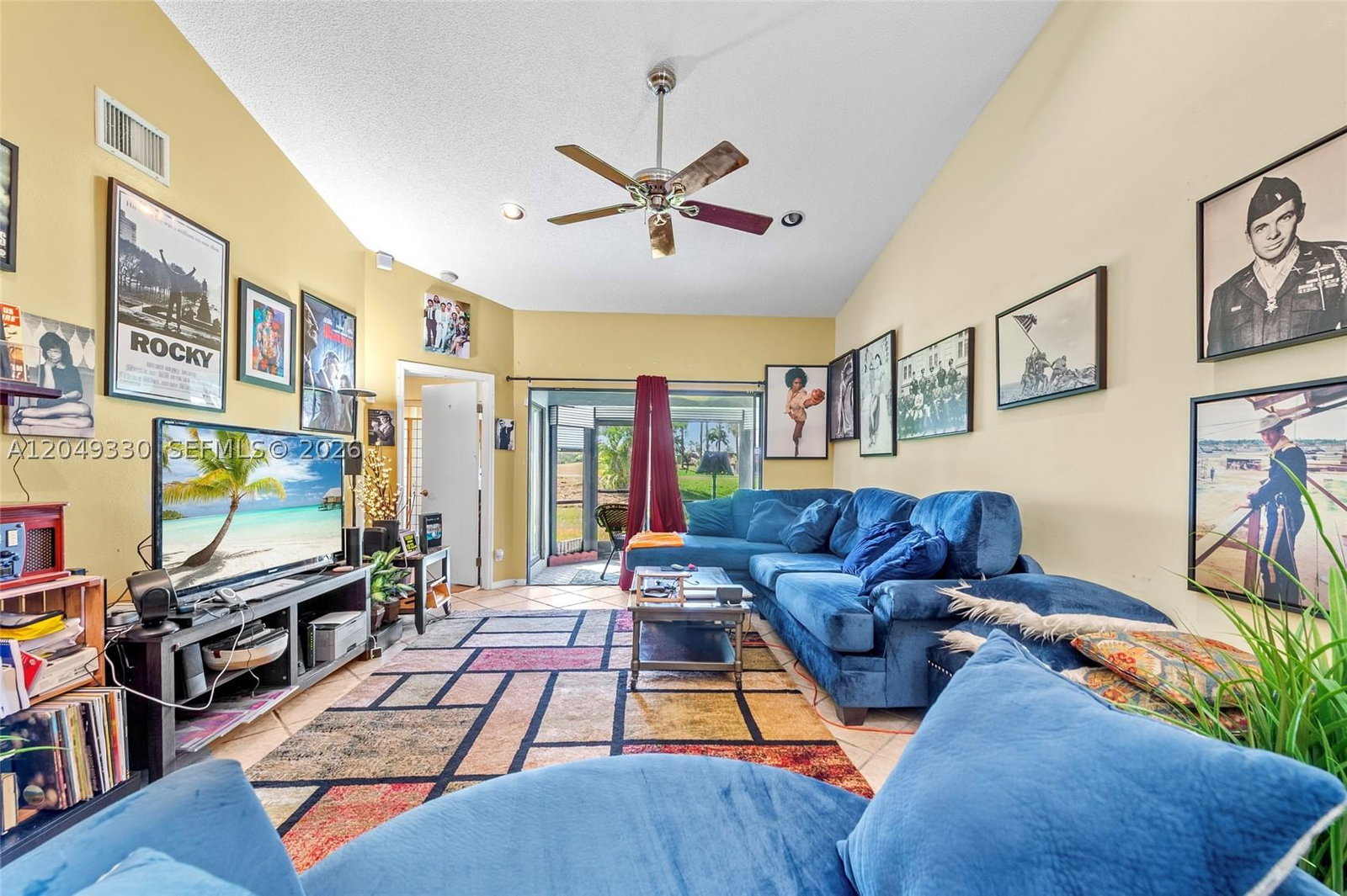 Real estate property located at 8220 Waterford Ln, Broward, Woodmont Tract 48, Tamarac, FL