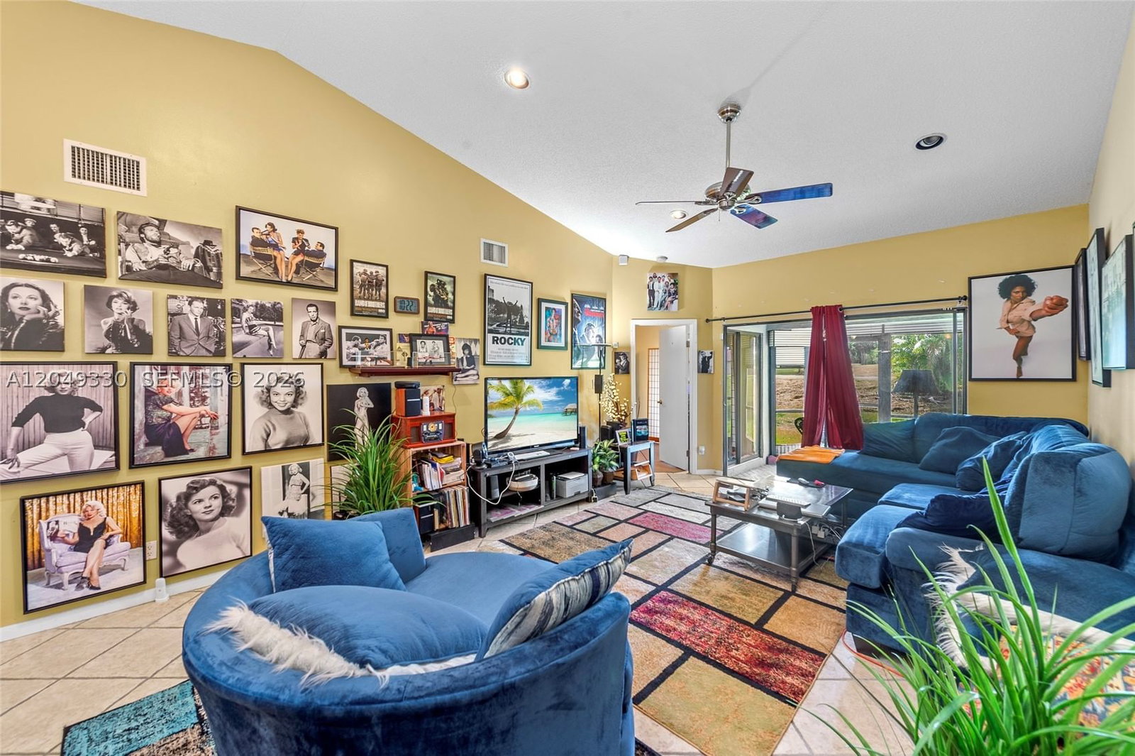 Real estate property located at 8220 Waterford Ln, Broward, Woodmont Tract 48, Tamarac, FL