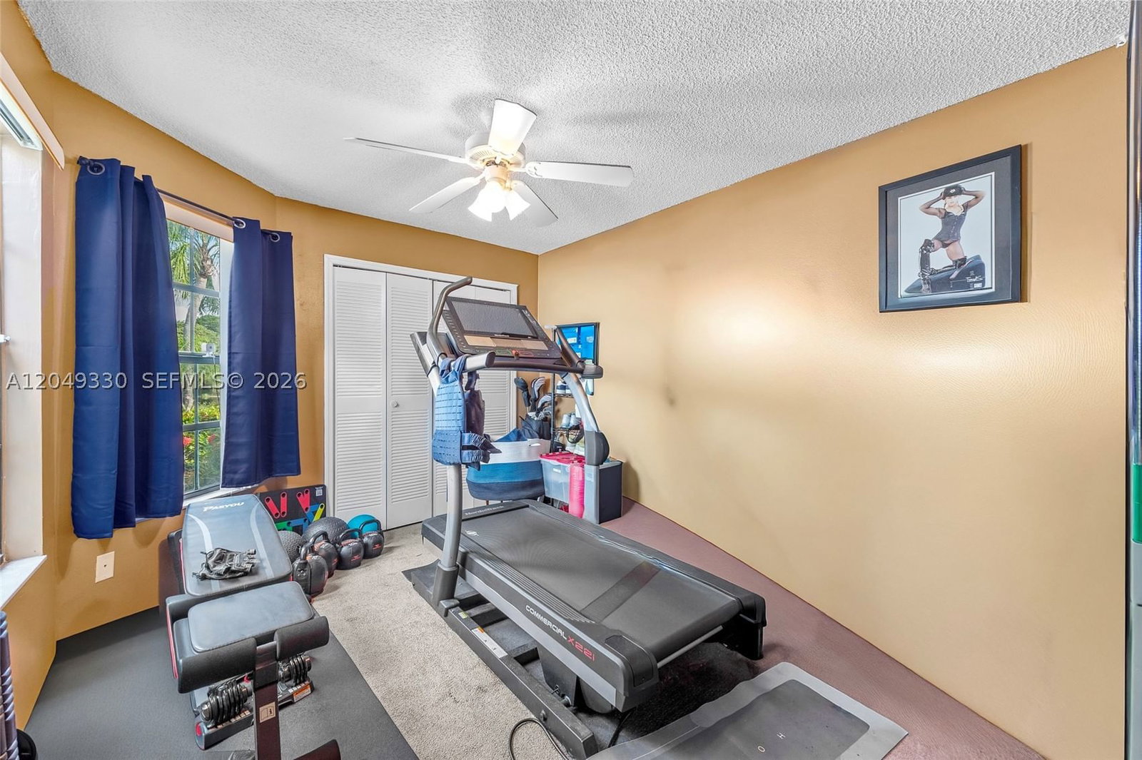 Real estate property located at 8220 Waterford Ln, Broward, Woodmont Tract 48, Tamarac, FL