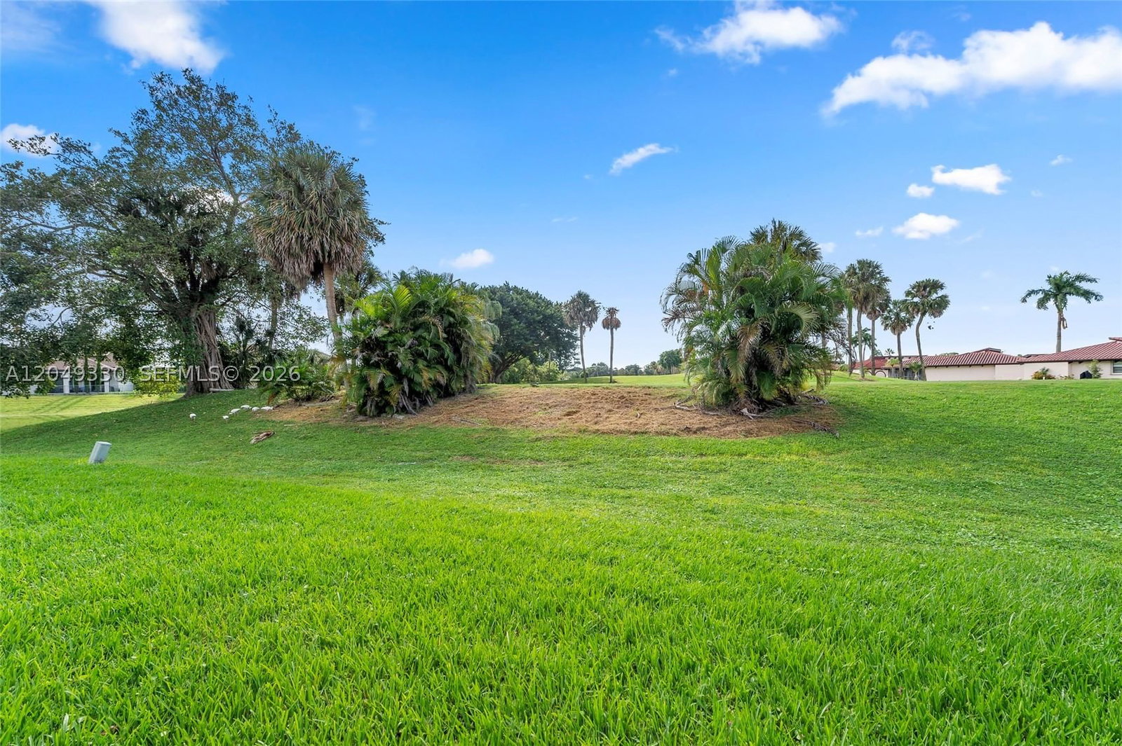 Real estate property located at 8220 Waterford Ln, Broward, Woodmont Tract 48, Tamarac, FL