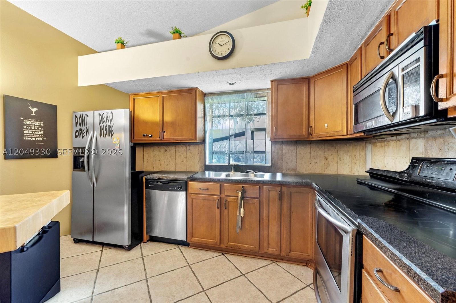 Real estate property located at 8220 Waterford Ln, Broward, Woodmont Tract 48, Tamarac, FL