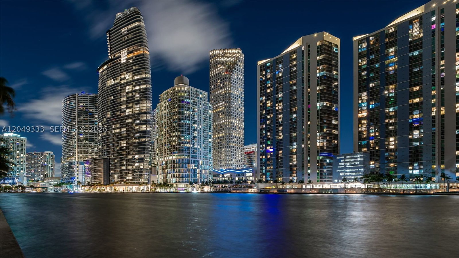 Real estate property located at 300 Biscayne Boulevard Way #3009W, Miami-dade, 300 Biscayne Blvd Way Cond, Miami, FL