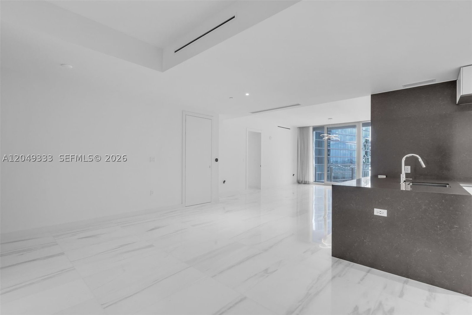 Real estate property located at 300 Biscayne Boulevard Way #3009W, Miami-dade, 300 Biscayne Blvd Way Cond, Miami, FL
