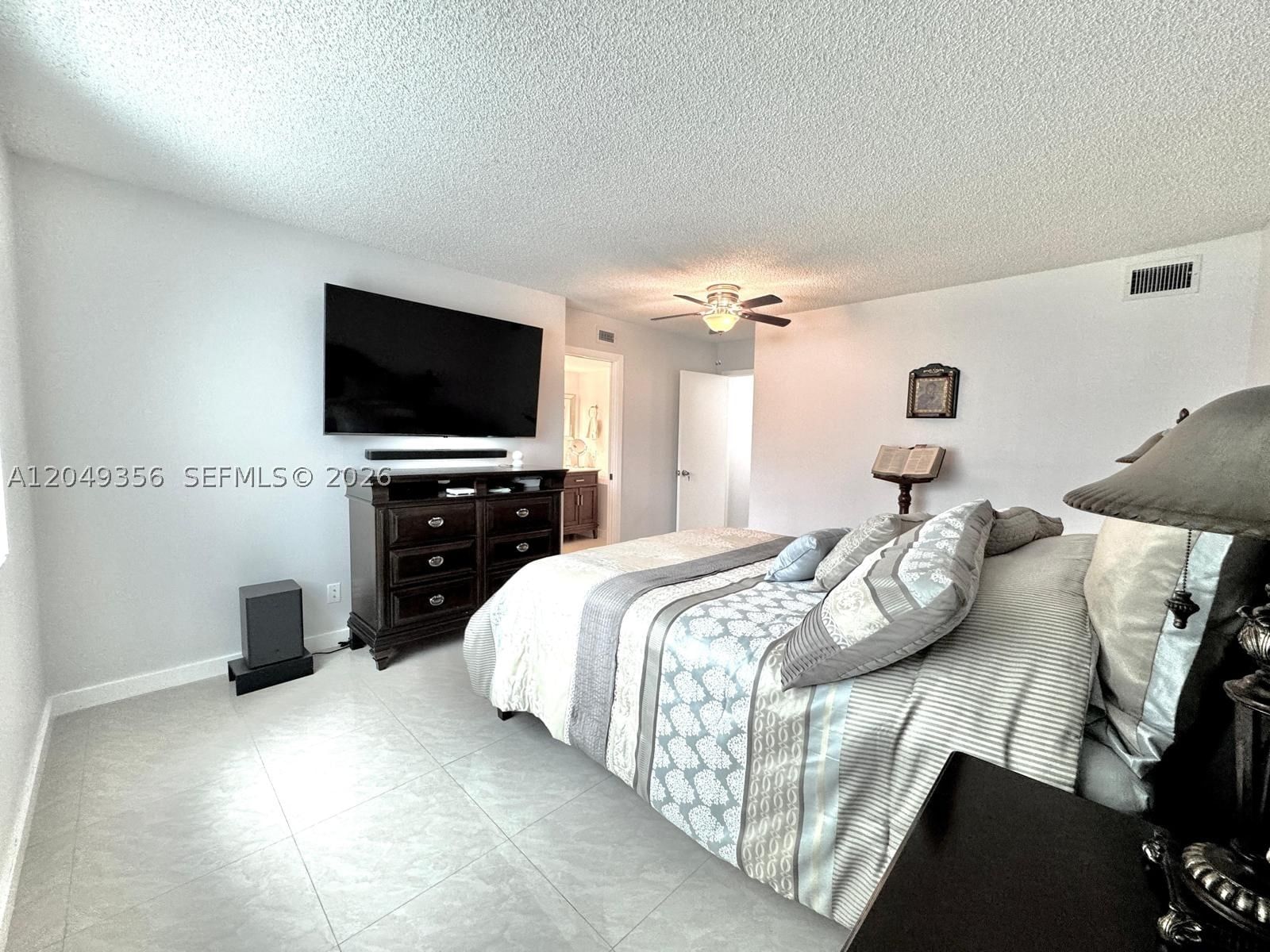Real estate property located at 4975 Sabal Palm Blvd #311, Broward, Lakes Of Carriage Hills, Tamarac, FL