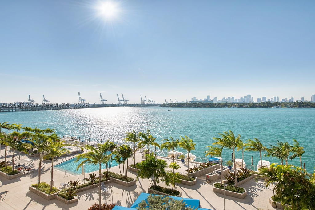 Real estate property located at 800 West Ave #631, Miami-dade, South Bay Club Condo, Miami Beach, FL