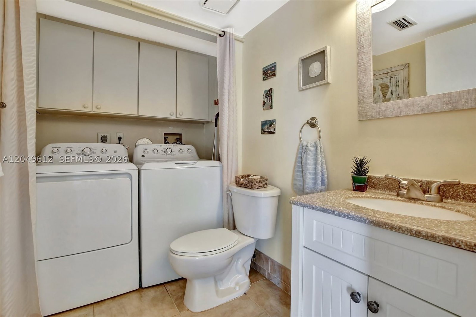 Real estate property located at 11914 12th Ct, Broward, Viilage At Lake Pine Ii, Davie, FL