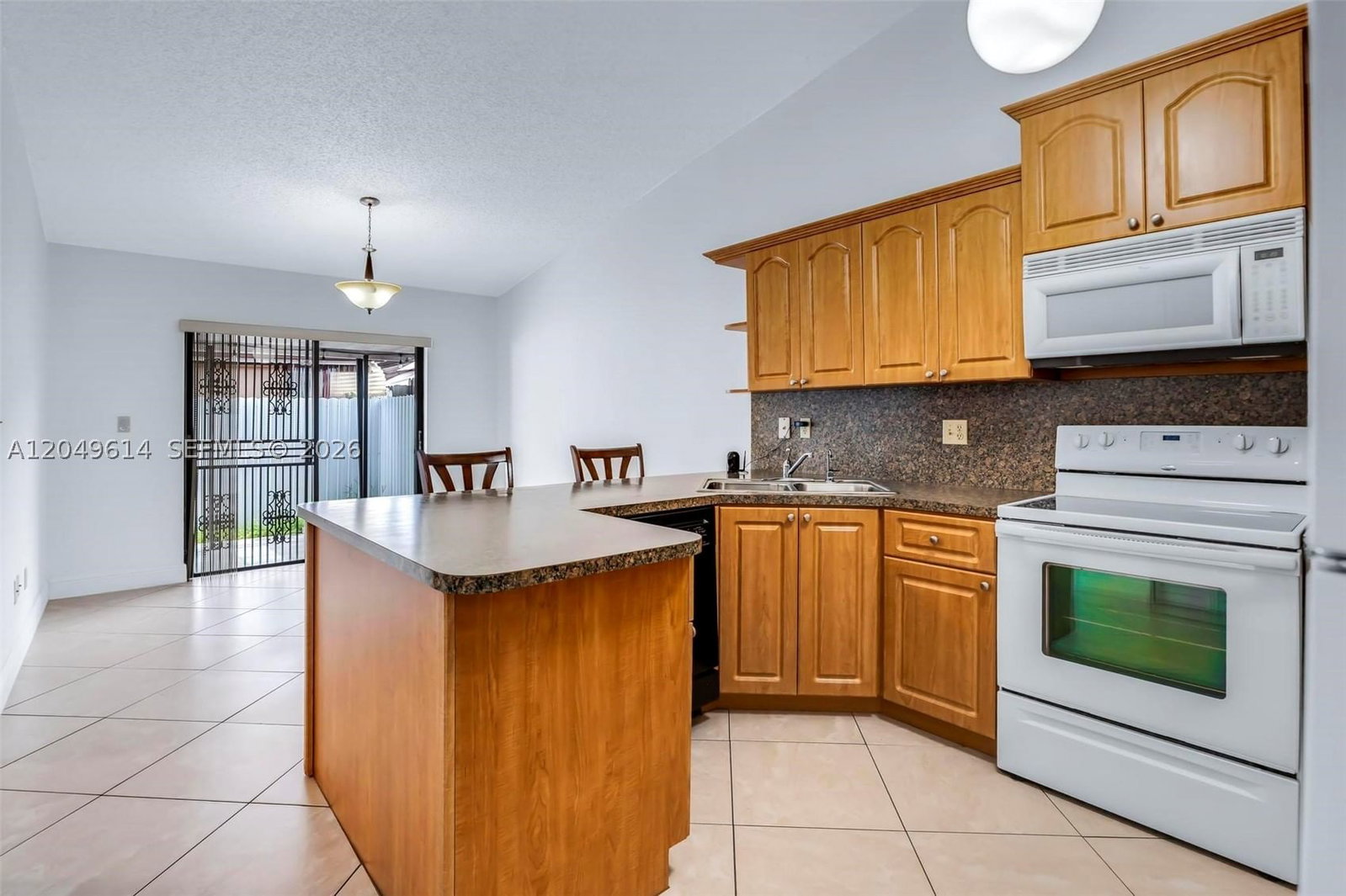 Real estate property located at 8871 114th St, Miami-dade, Biltmore Estates 1st Addn, Hialeah Gardens, FL