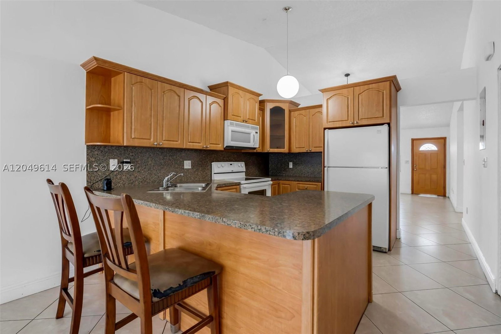 Real estate property located at 8871 114th St, Miami-dade, Biltmore Estates 1st Addn, Hialeah Gardens, FL