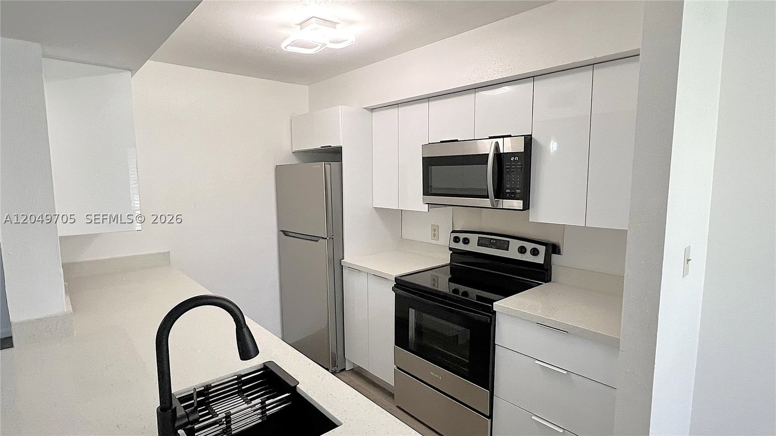 Real estate property located at 2485 33rd St #1610, Broward, Sailboat Pointe Condo, Oakland Park, FL