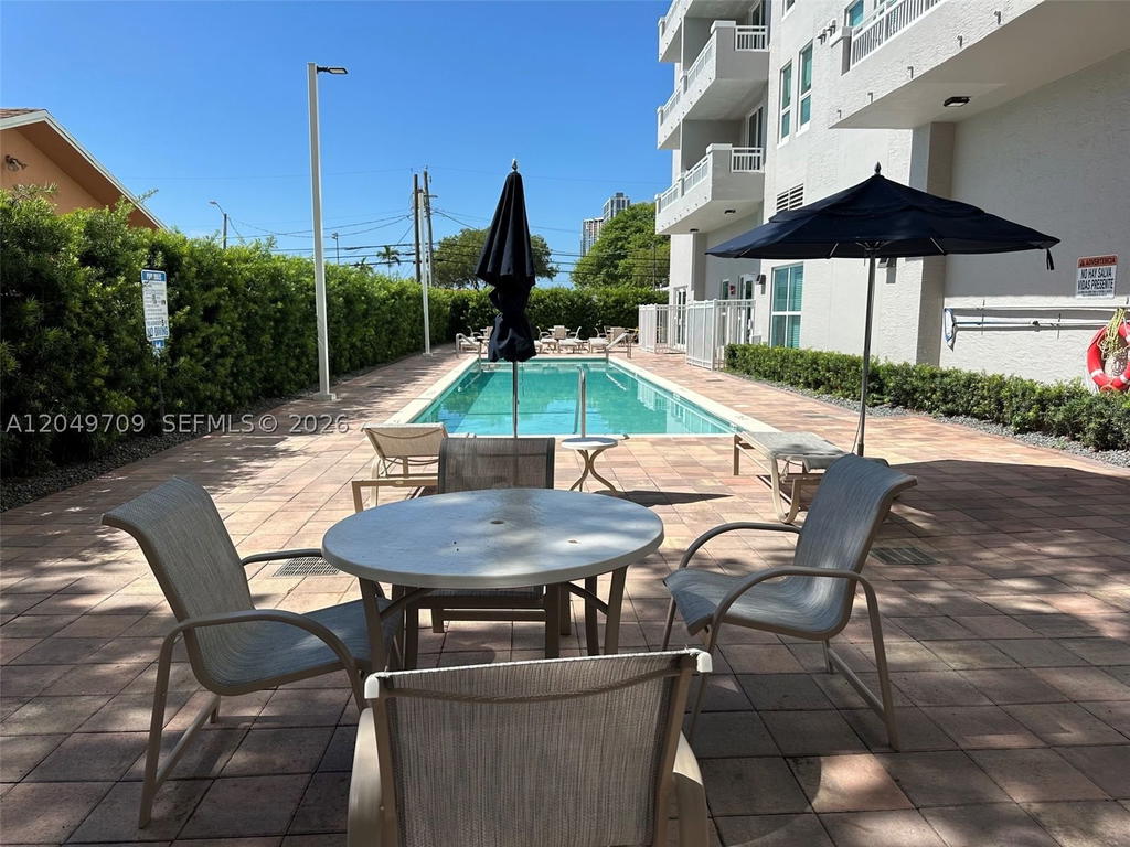Real estate property located at 2665 37th Ave #1512, Miami-dade, Da Vinci On Douglas Condo, Miami, FL