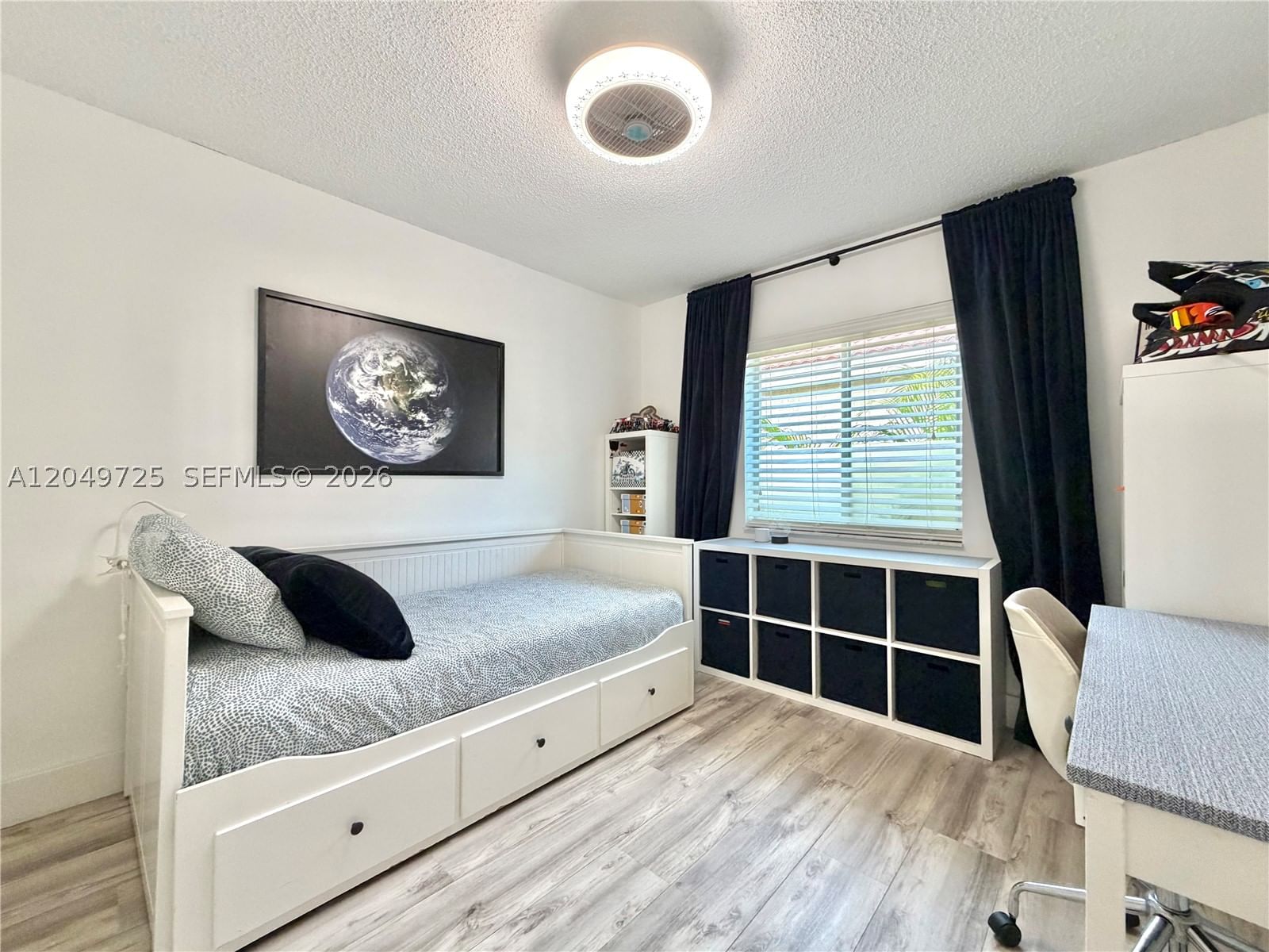 Real estate property located at 1333 Majesty Ter, Broward, Sector 2-parcels 21a 25 2, Weston, FL