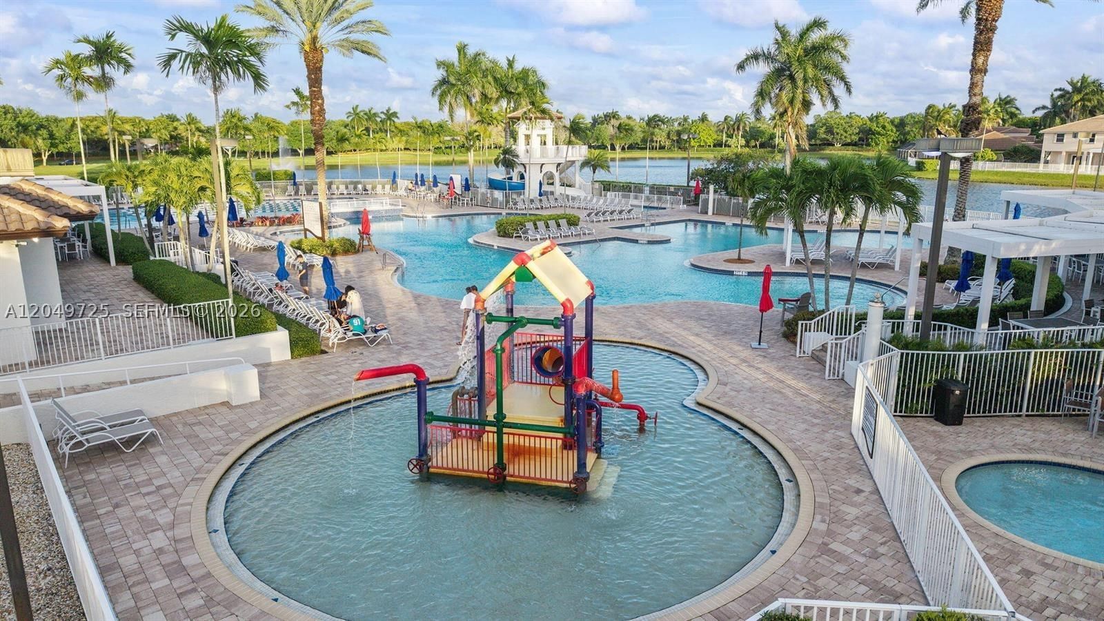 Real estate property located at 1333 Majesty Ter, Broward, Sector 2-parcels 21a 25 2, Weston, FL