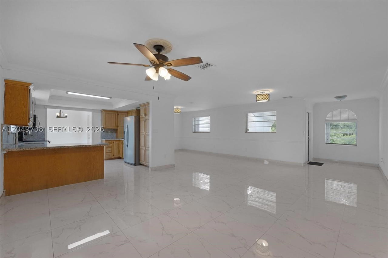Real estate property located at 15940 283rd St, Miami-dade, Waldin Park Estates, Homestead, FL