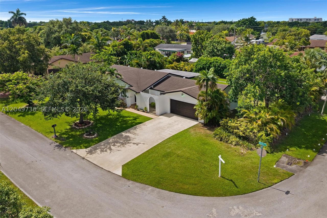 Real estate property located at 15940 283rd St, Miami-dade, Waldin Park Estates, Homestead, FL