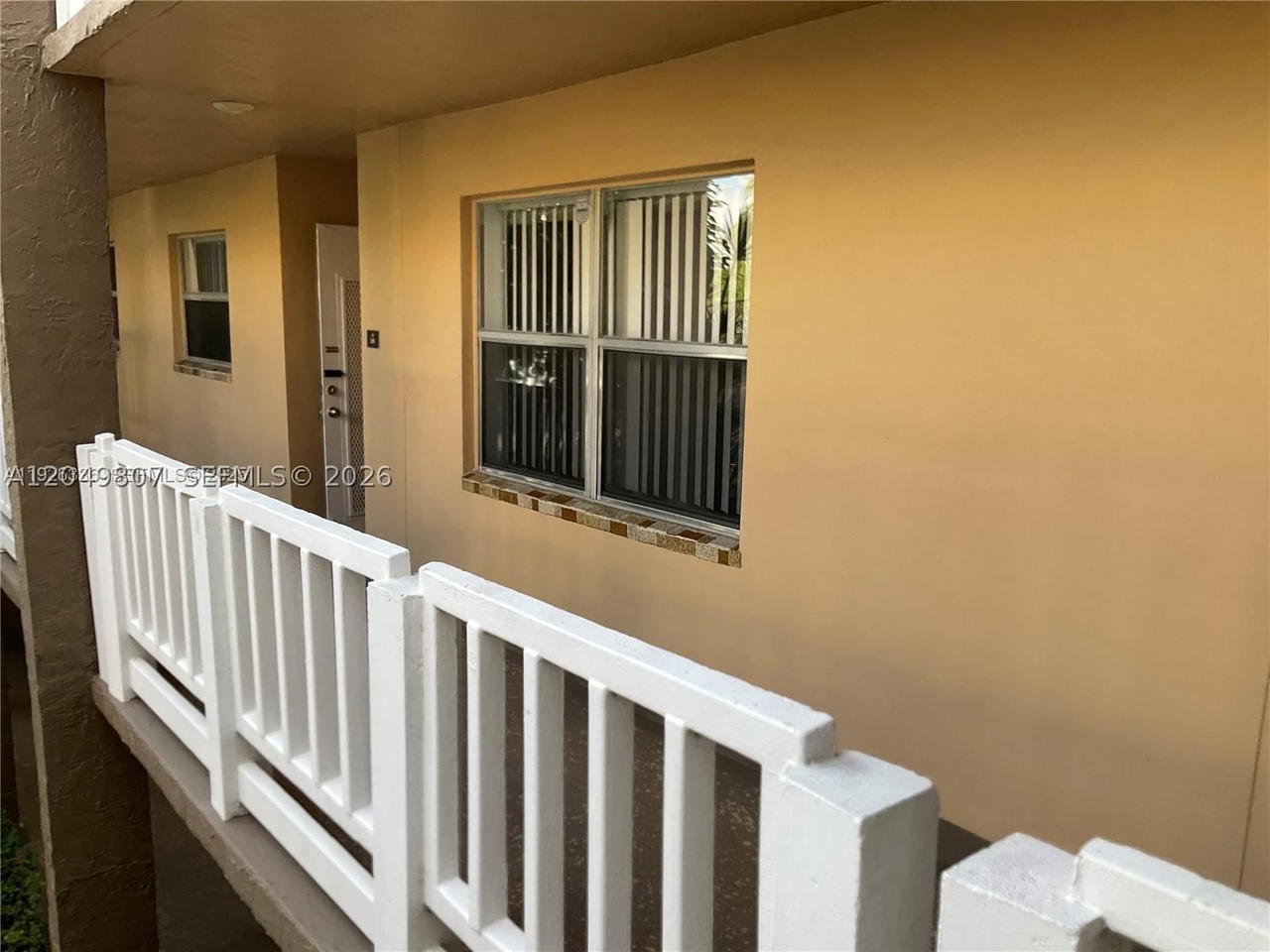 Real estate property located at 9201 Sunrise Lakes Blvd #205, Broward, Sunrise Lakes 108 Condo, Sunrise, FL