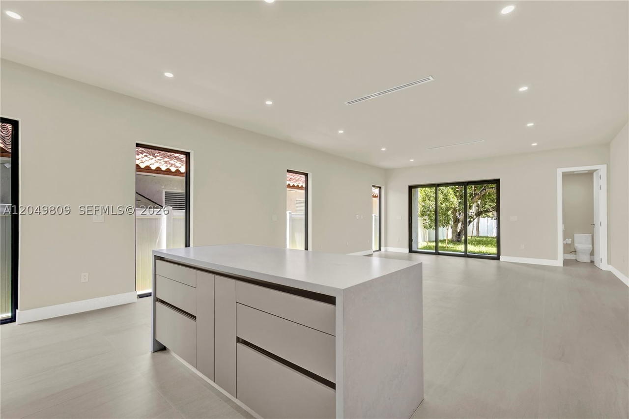 Real estate property located at 2889 35 Ave #2887, Miami-dade, Overbrook Park, Miami, FL