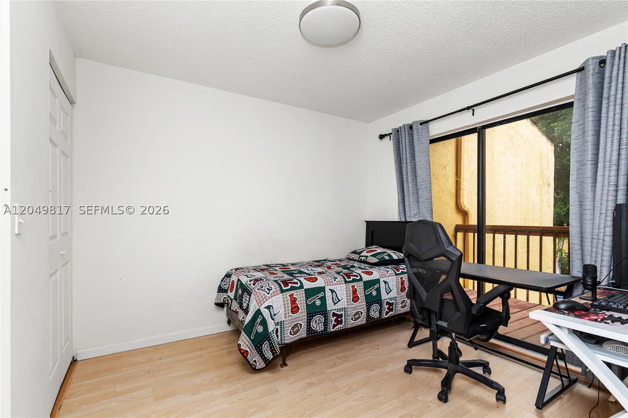 Real estate property located at 1580 93rd Ave #300, Broward, Westview Condominium No F, Pembroke Pines, FL